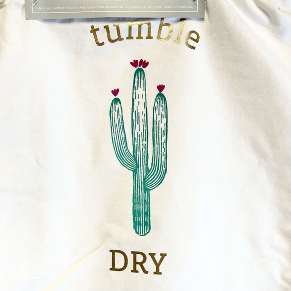 Organizing Essentials Laundry Tote - Picture 3 of 7